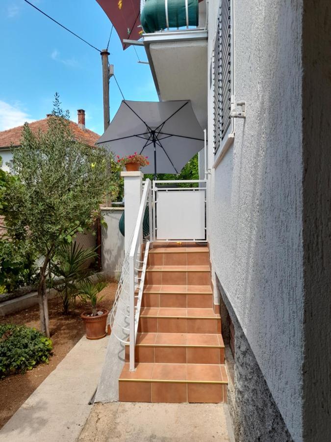 Apartment Gotovina บีโอกราดนาโมรู ภายนอก รูปภาพ